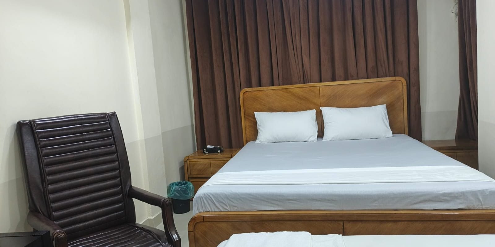Quad Standard Room or four person room (4)